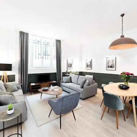 Livinparis - Luxury Ac 3 Bedrooms Republique I